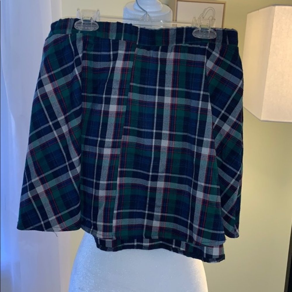 LA Hearts Plaid Mini Skirt size Small